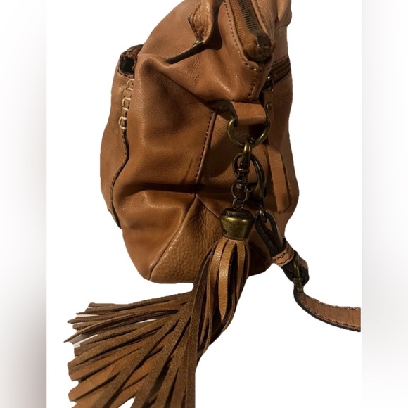 Lucky Brand Genuine Leather Crossbody Bag Women’s Tan Brown with Tassel - Picture 4 of 11